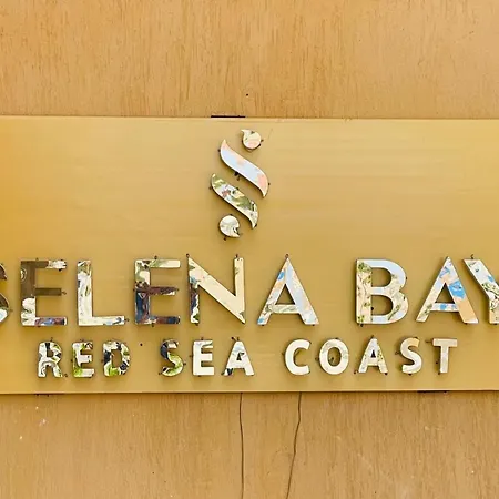 Selena Bay Apartment